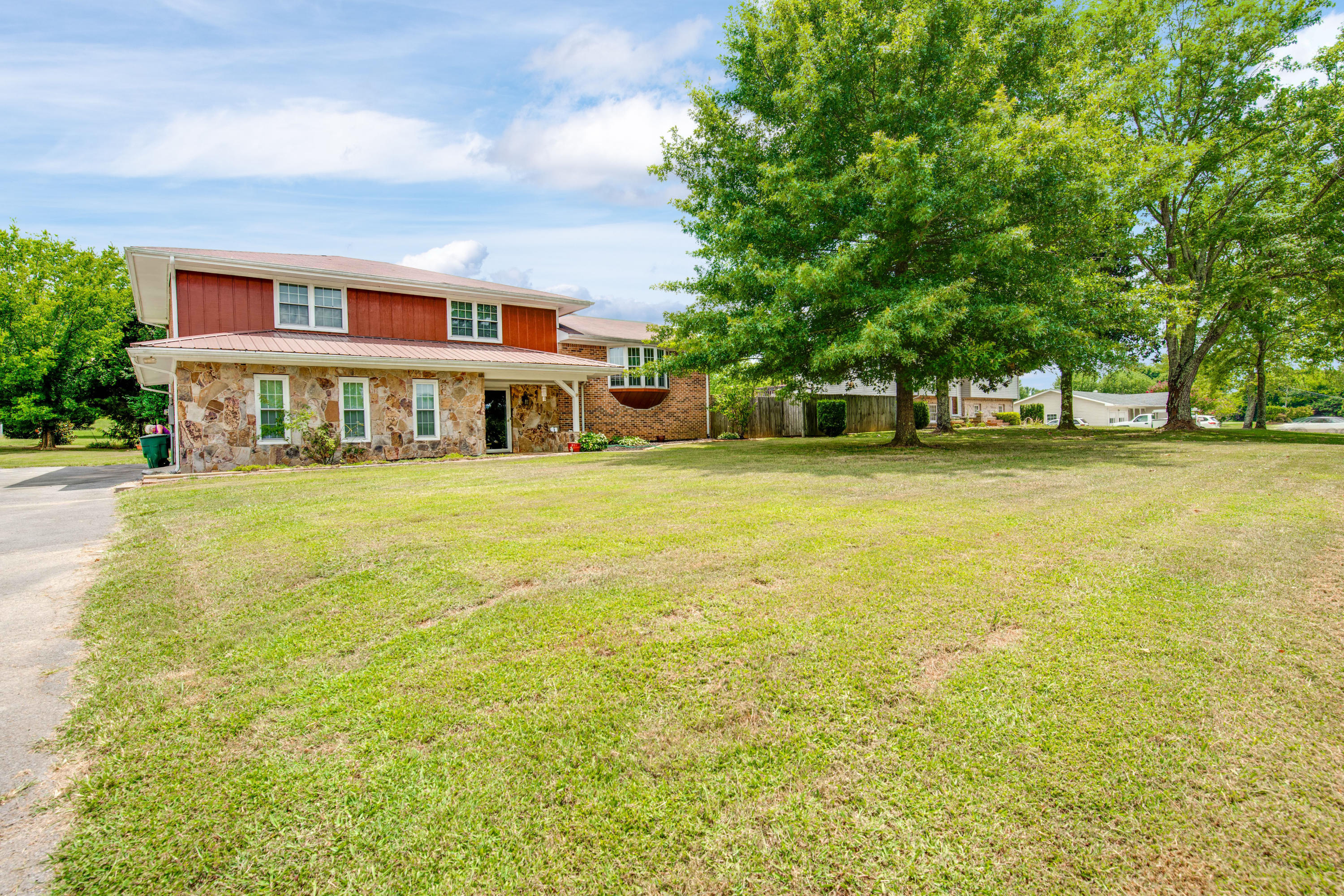 322 Hancock Road Jasper, TN 37347 - Photo 2 of 33 front
