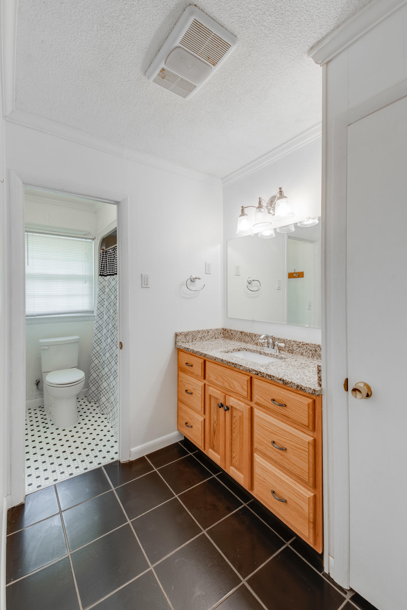 322 Hancock Road Jasper, TN 37347 - Photo 22 of 33 Upstairs Guest Bath
