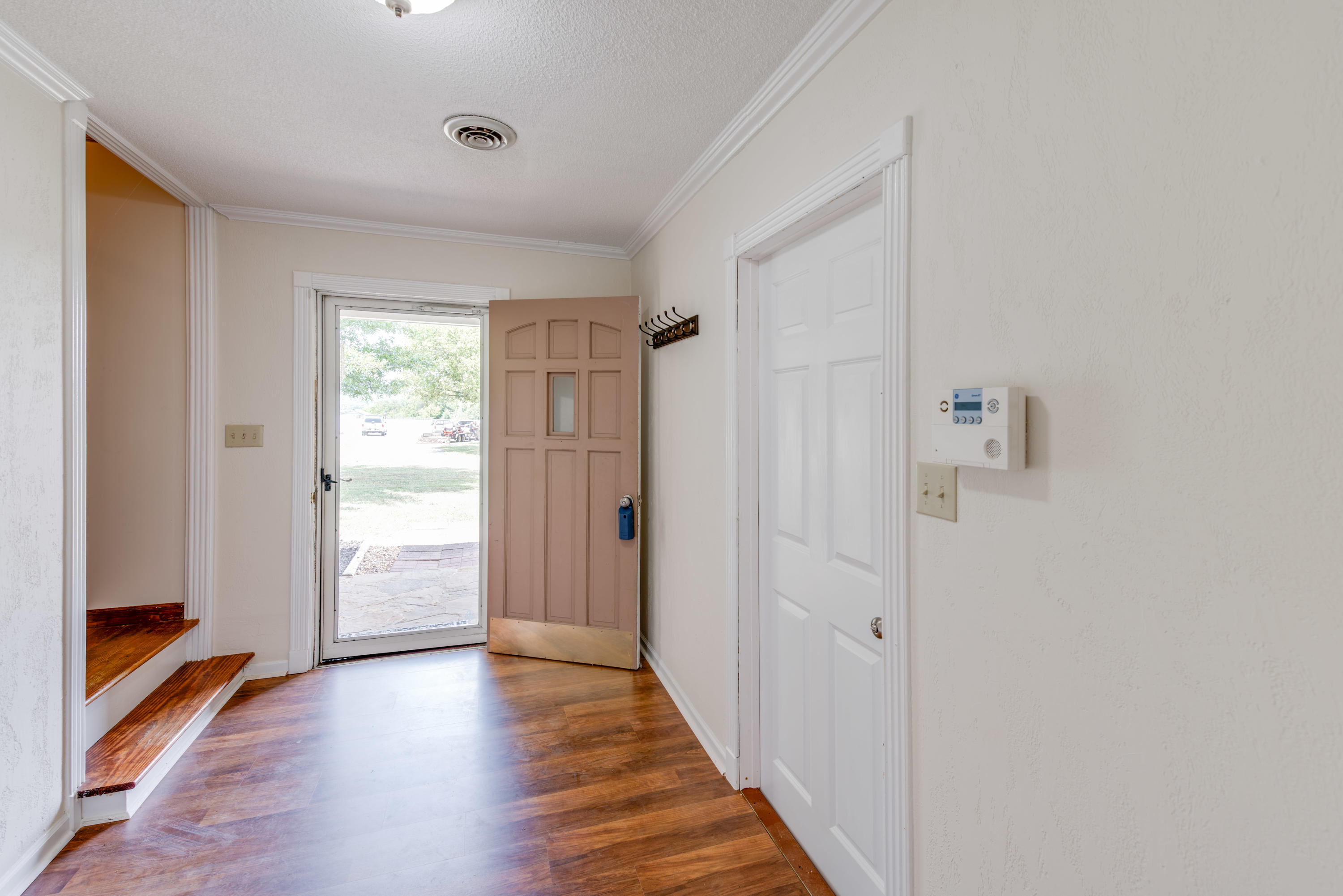 322 Hancock Road Jasper, TN 37347 - Photo 25 of 33 entryway