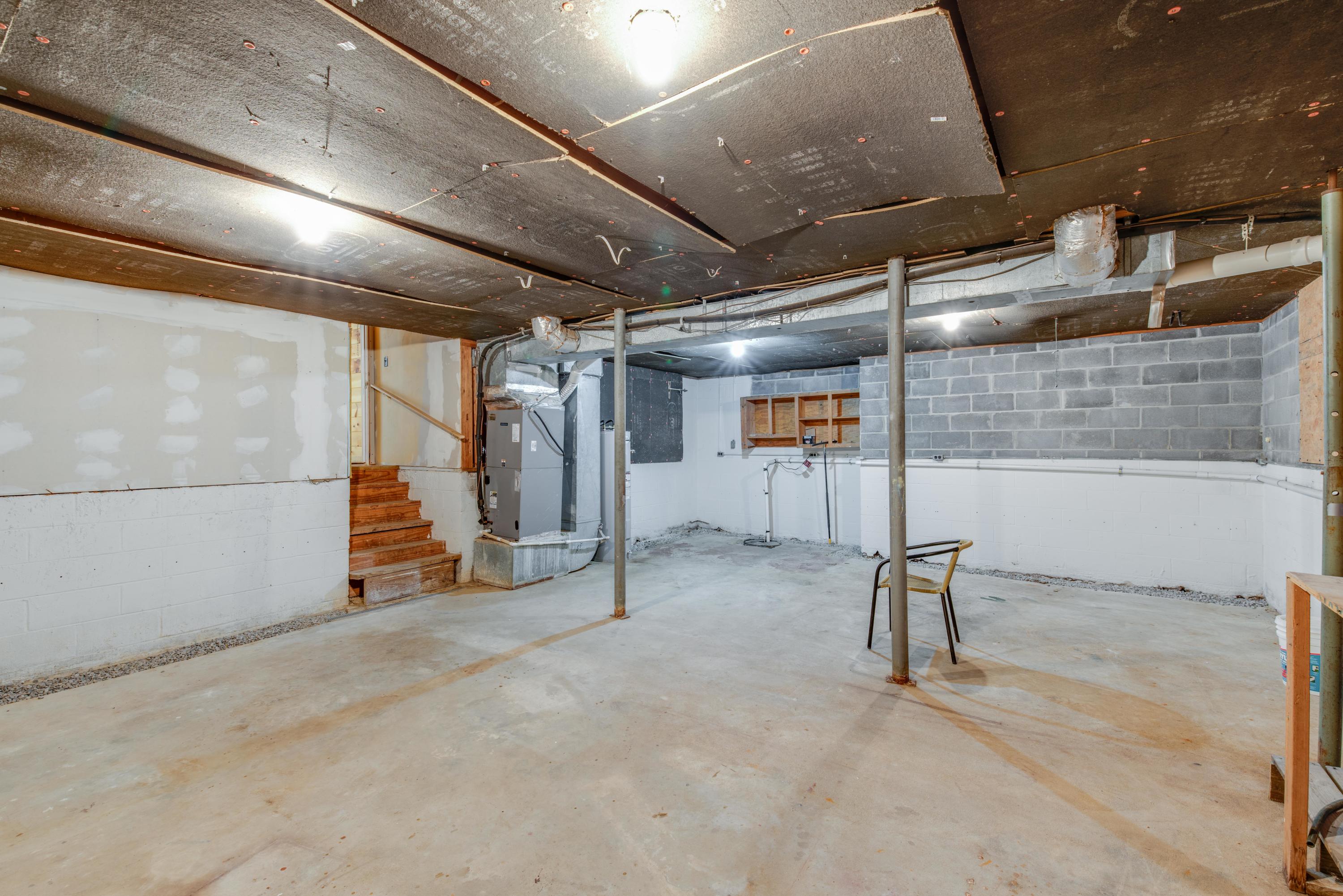 322 Hancock Road Jasper, TN 37347 - Photo 32 of 33 basement