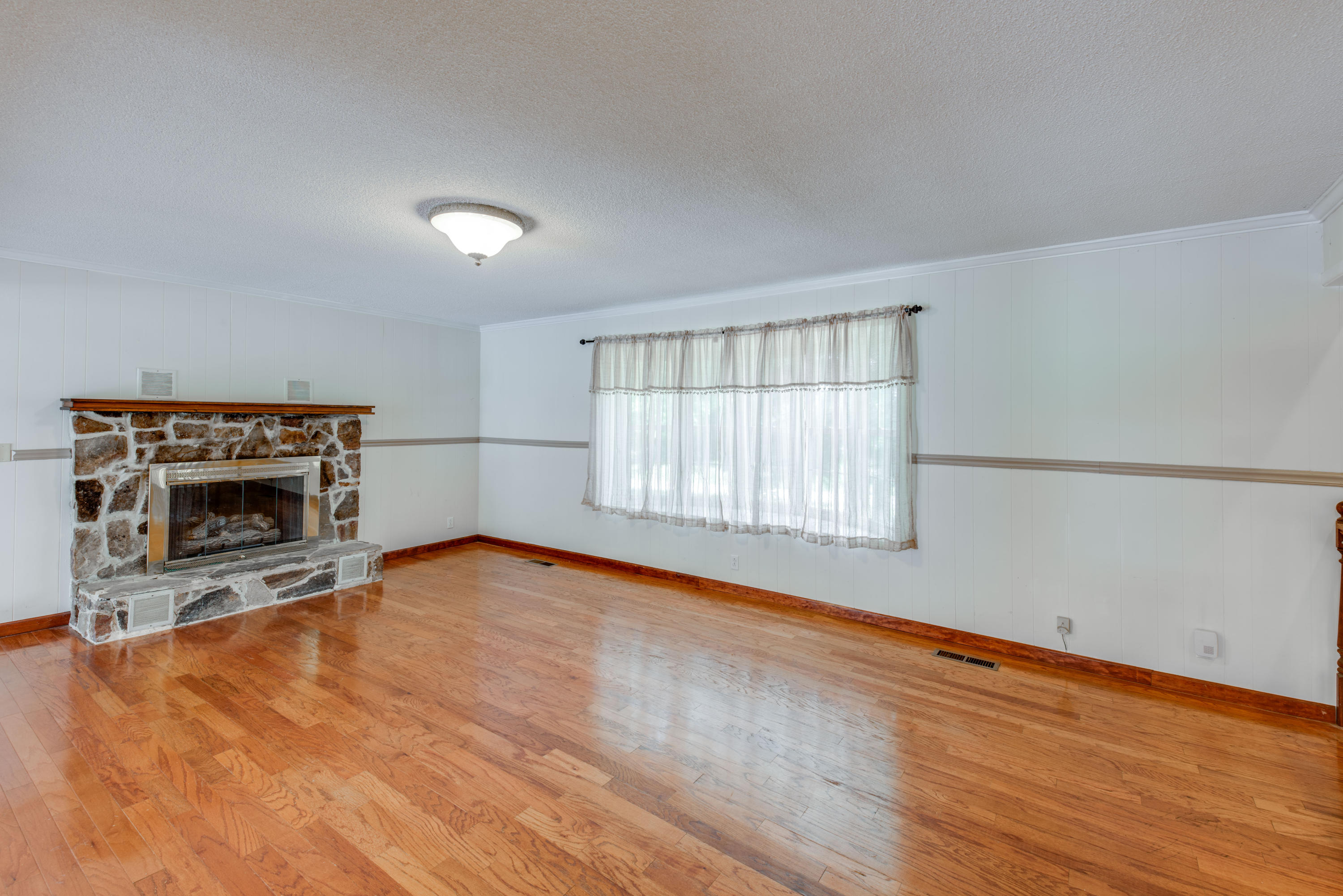 322 Hancock Road Jasper, TN 37347 - Photo 8 of 33 fire place