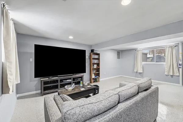 $219,900 | 414 South Dodson Drive, Urbana, IL 61802