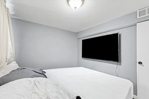 $219,900 | 414 South Dodson Drive, Urbana, IL 61802