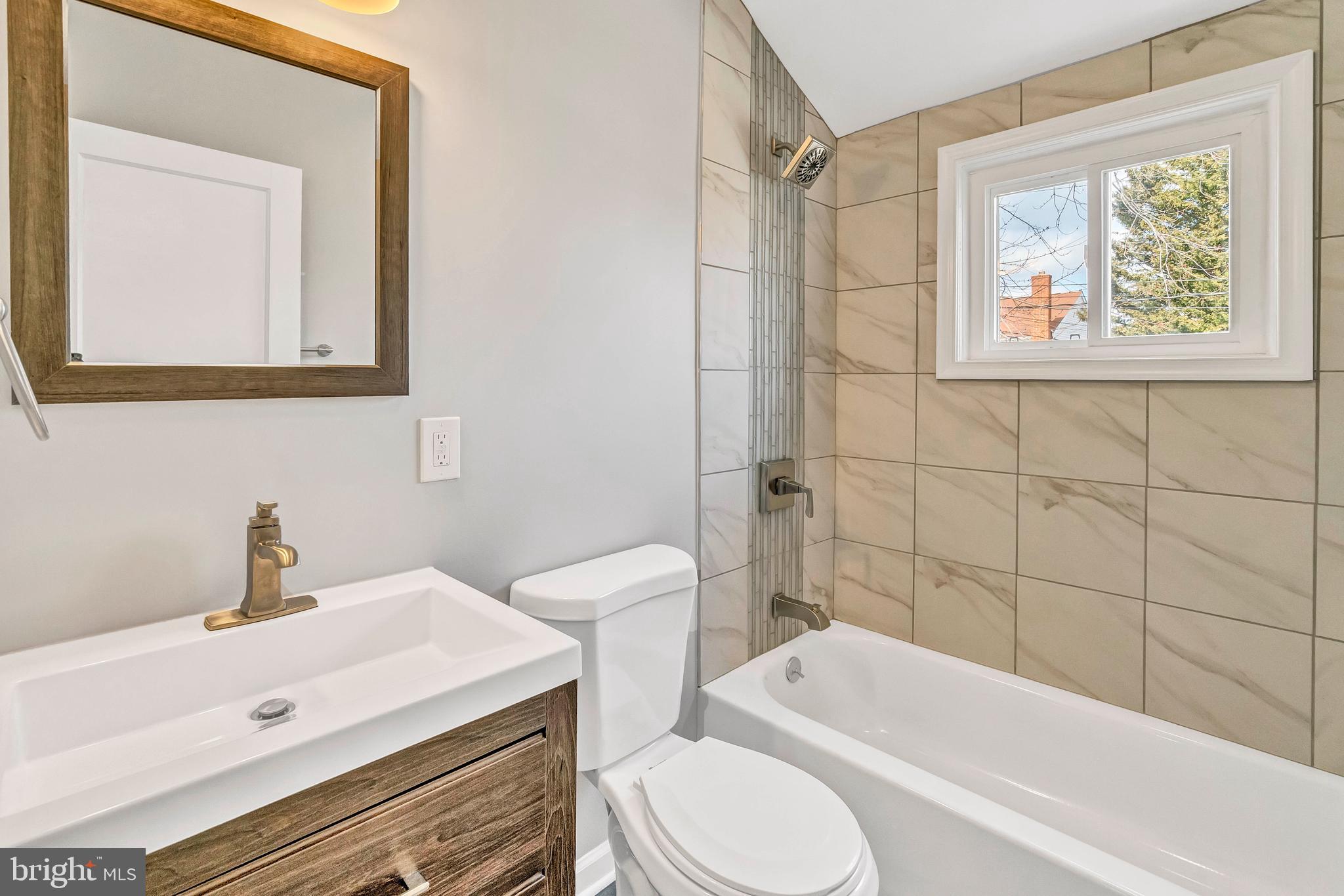956 Arncliffe Road Baltimore, MD 21221 - Photo 24 of 34