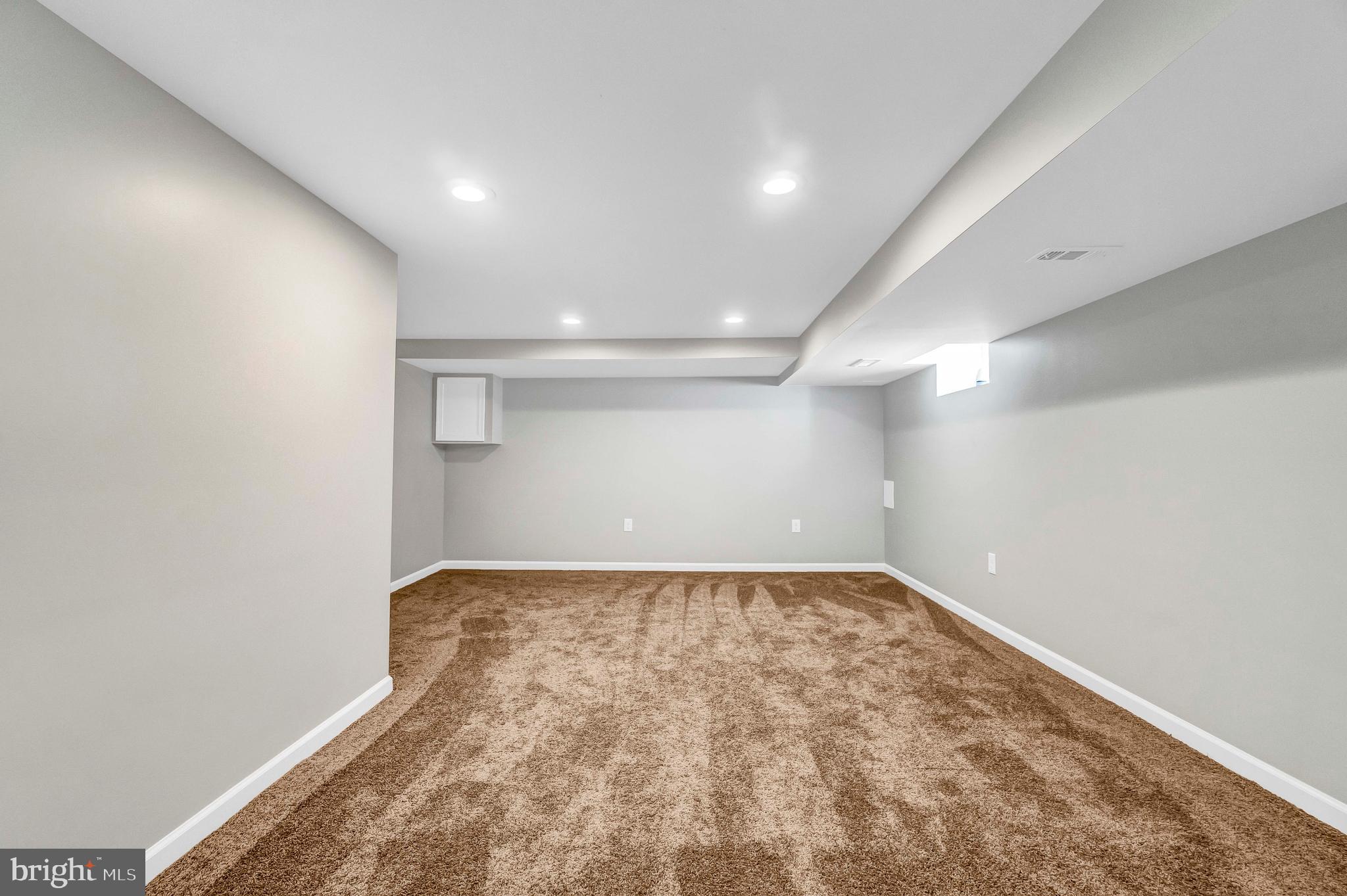956 Arncliffe Road Baltimore, MD 21221 - Photo 28 of 34