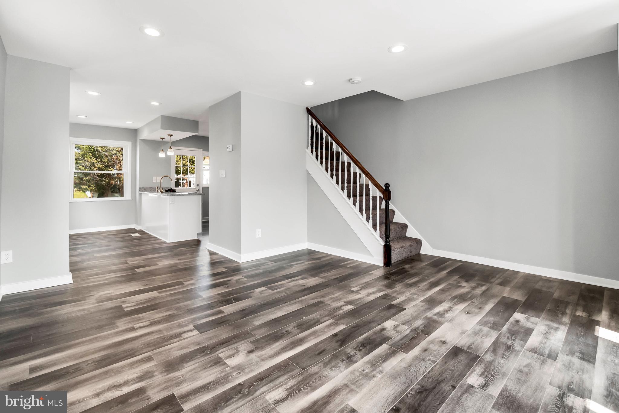 956 Arncliffe Road Baltimore, MD 21221 - Photo 4 of 34