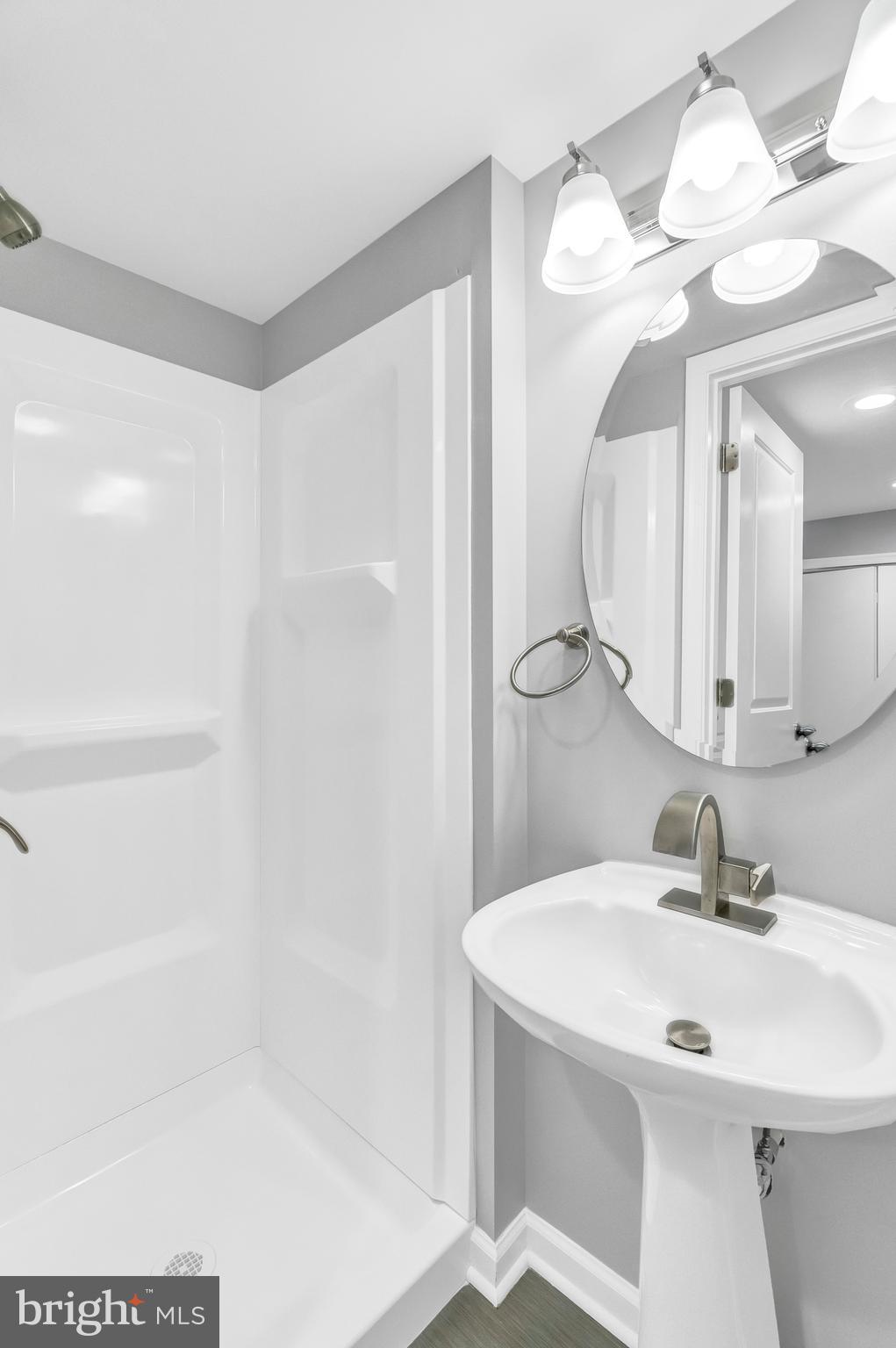 956 Arncliffe Road Baltimore, MD 21221 - Photo 31 of 34