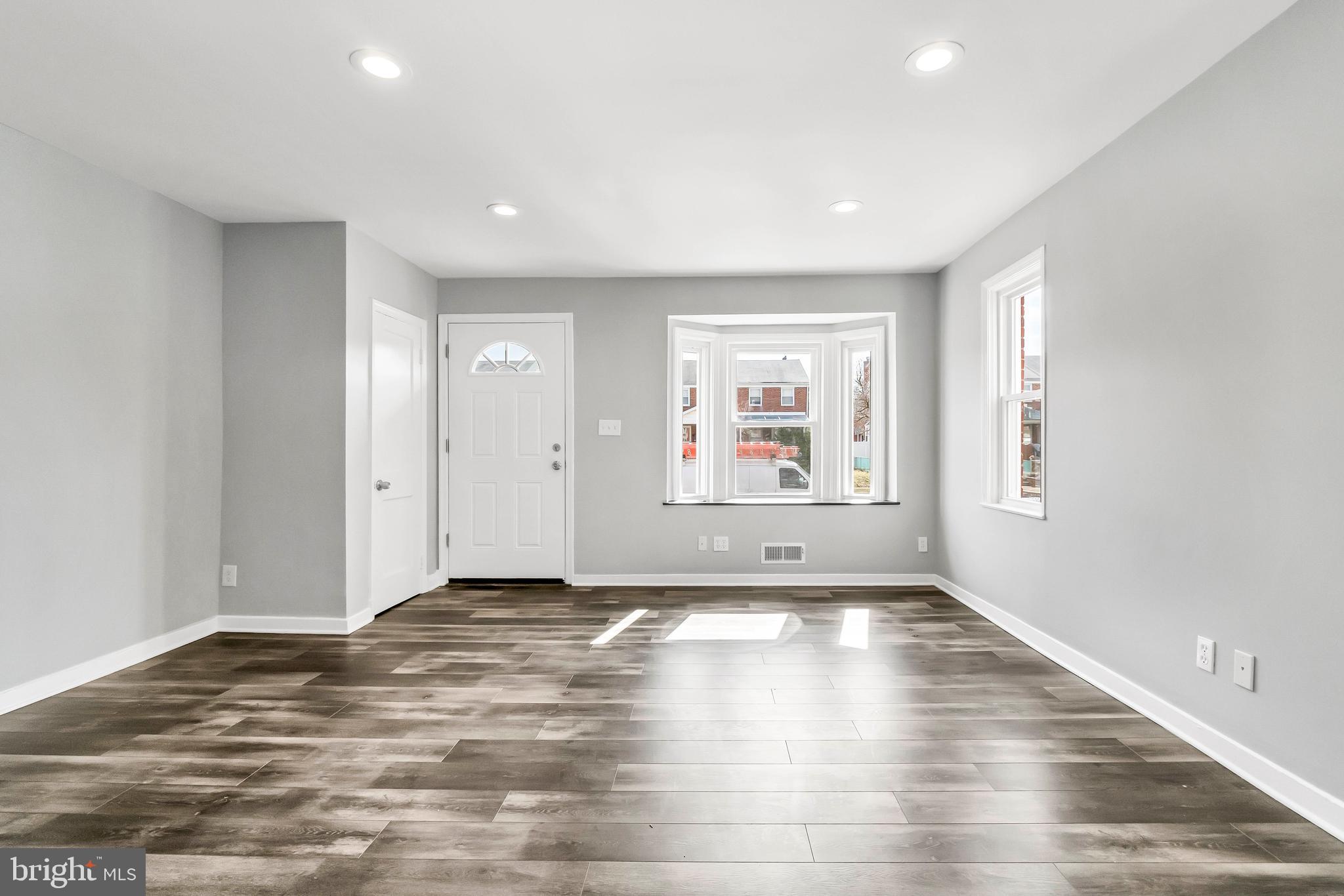 956 Arncliffe Road Baltimore, MD 21221 - Photo 5 of 34