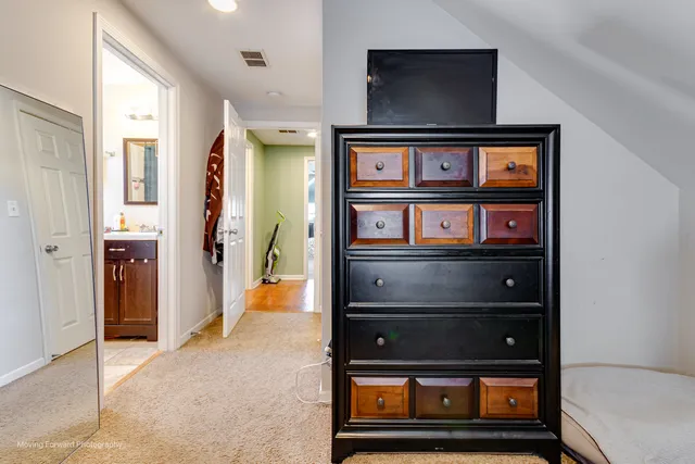 $480,000 | 2931 North Mason Avenue, Chicago, IL 60634