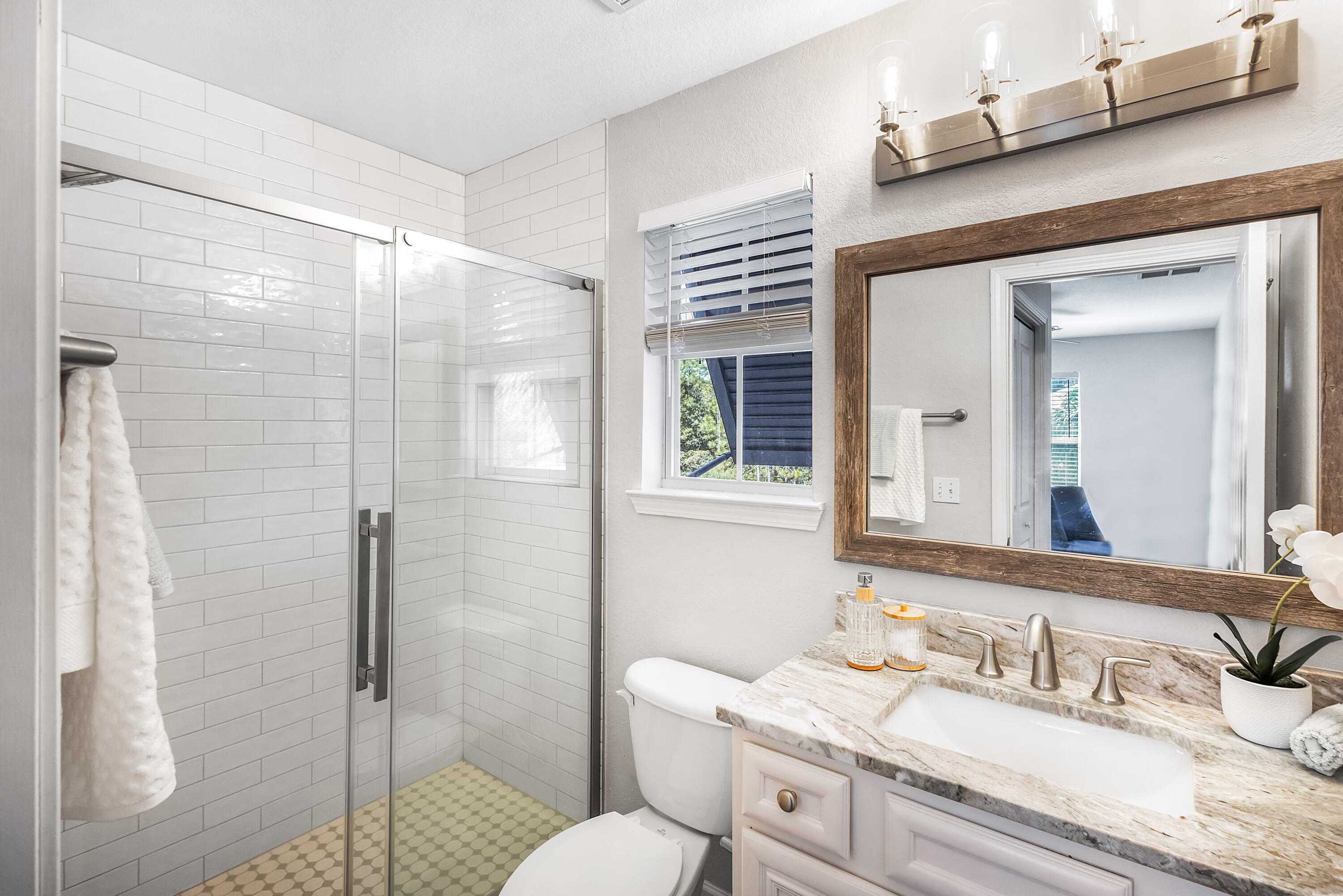 24 Talon Court, Unit 4 Santa Rosa Beach, FL 32459 - Photo 21 of 39 ensuite to bed #2