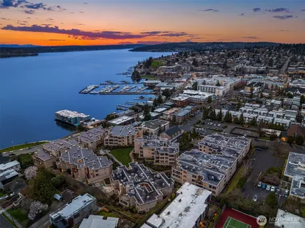 $2,250,000 | 530 Lake Street South, Unit H202, Kirkland, WA 98033