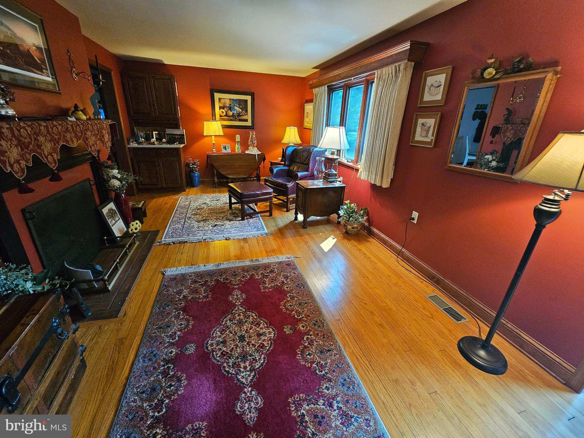 35 Read Street Seaford, DE 19973 - Photo 9 of 21 a view of a workspace with furniture