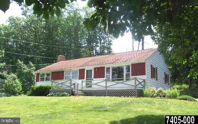 8944 Maple Grove Road Abbottstown, PA 17301 - Photo 1 of 1