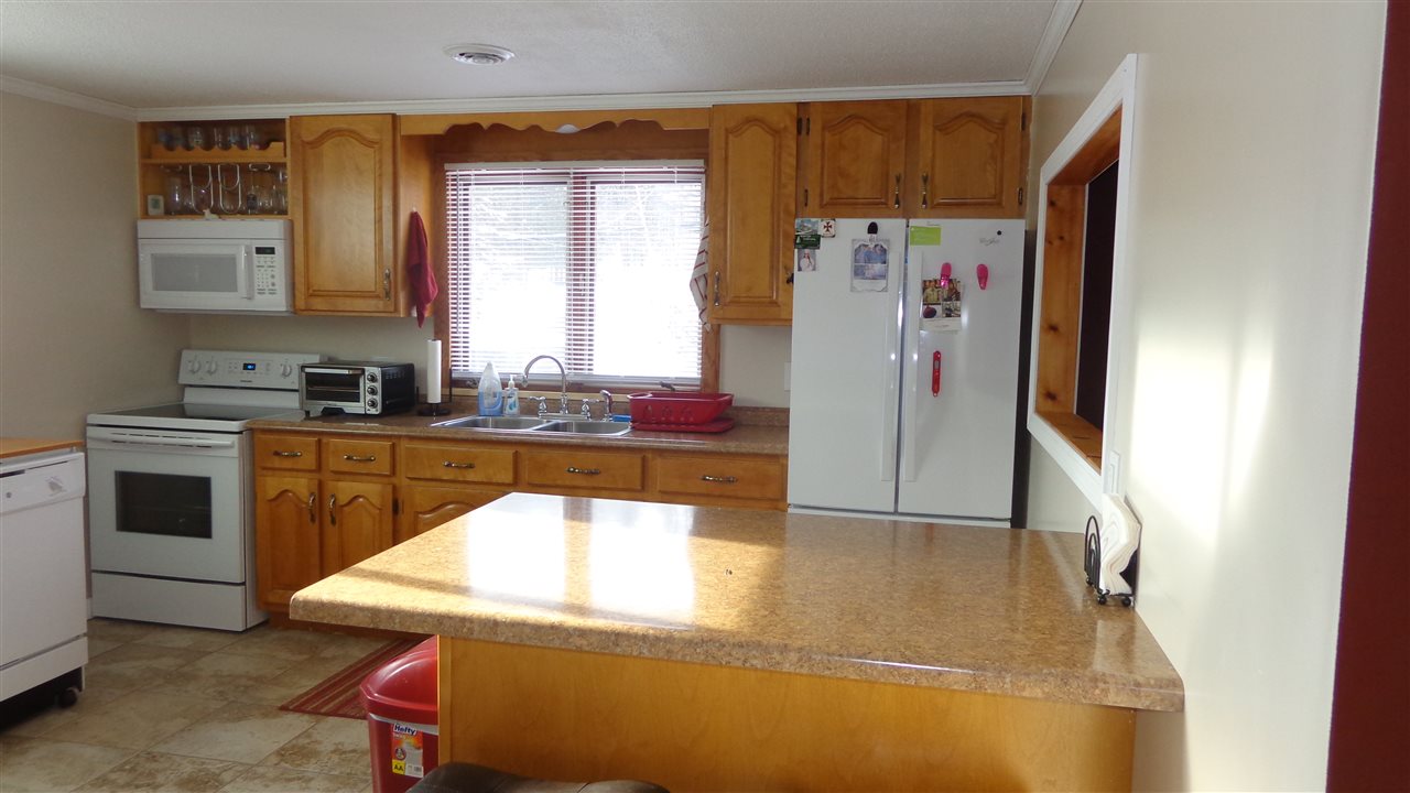 1936 Riverside Drive Berlin, NH 03570 - Photo 5 of 34