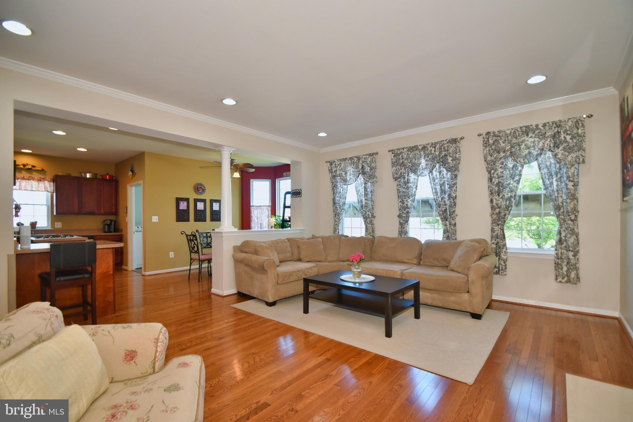 228 Commodore Drive Baltimore, MD 21221 - Photo 24 of 52 First Level Family Room