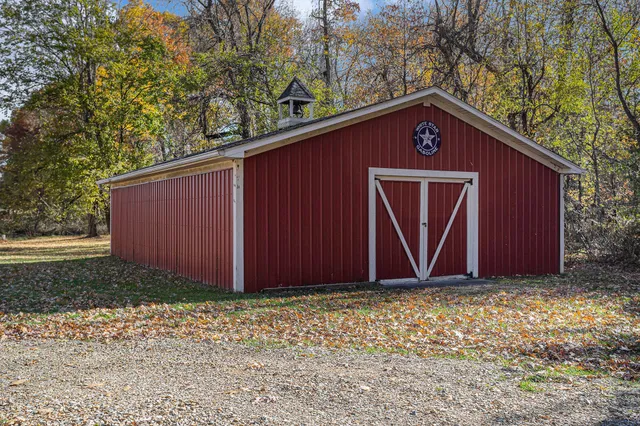 $649,900 | 370 Kowalski Drive, Tekonsha, MI 49092