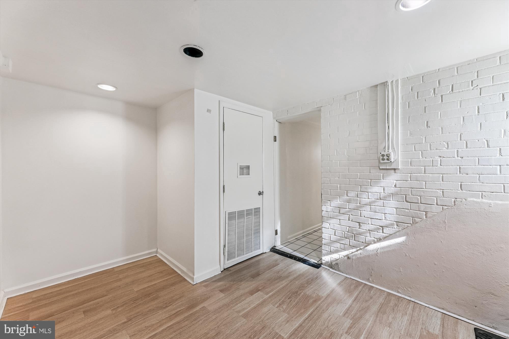 4225 Meade Street Northeast Washington, DC 20019 - Photo 22 of 46 Bright lower level entryway