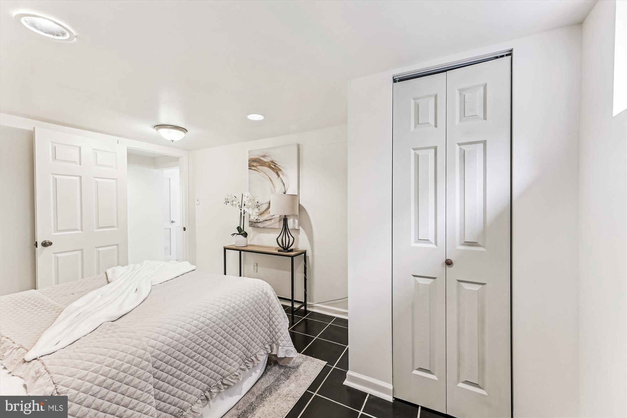 4225 Meade Street Northeast Washington, DC 20019 - Photo 23 of 46 Cozy retreat with modern elegance on lower level