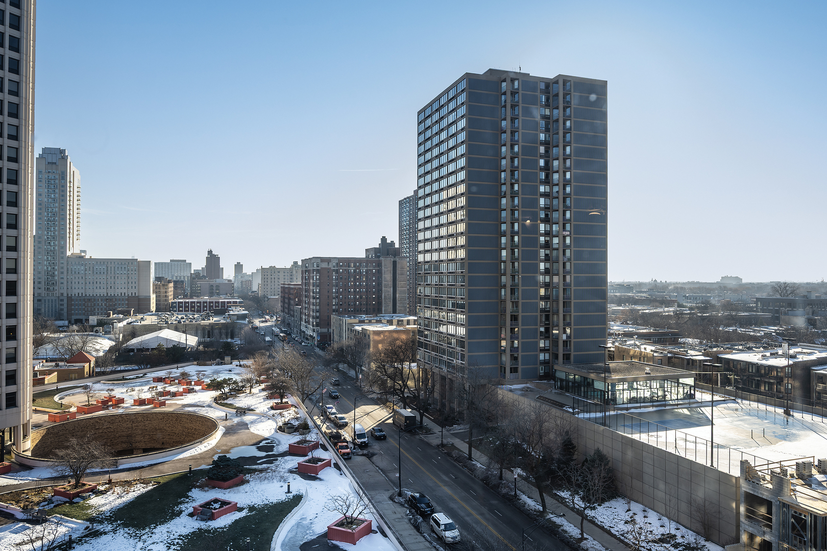 5415 North Sheridan Road, Unit 1015 Chicago, IL 60640 - Photo 2 of 22