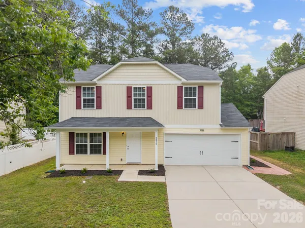 $280,000 | 2010 East Park Drive, Lancaster, SC 29720