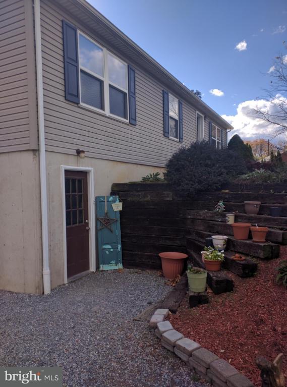 504 Old Staver Road Reinholds, PA 17569 - Photo 12 of 14 Gallery Image 12