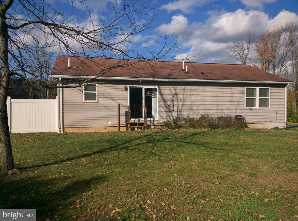 504 Old Staver Road Reinholds, PA 17569 - Photo 13 of 14 Gallery Image 13