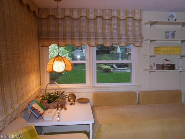 605 Quaker Lane High Point, NC 27262 - Photo 15 of 27 Gallery Image 15