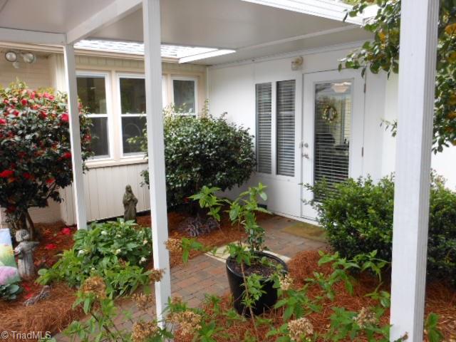 605 Quaker Lane High Point, NC 27262 - Photo 20 of 27 Gallery Image 20