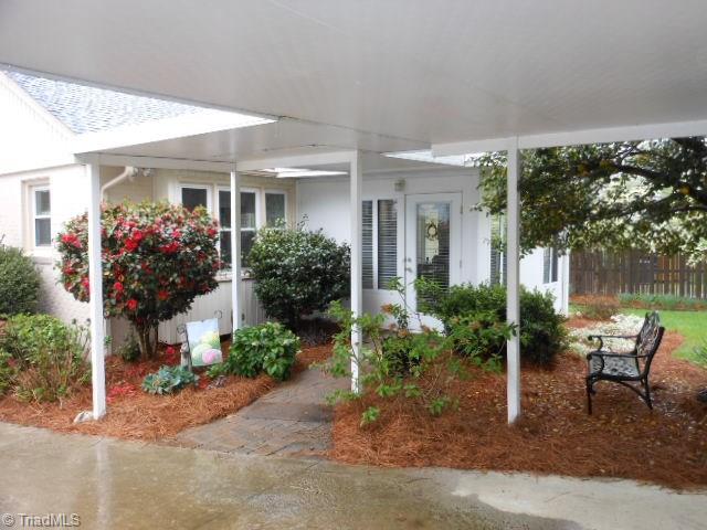 605 Quaker Lane High Point, NC 27262 - Photo 22 of 27 Gallery Image 22