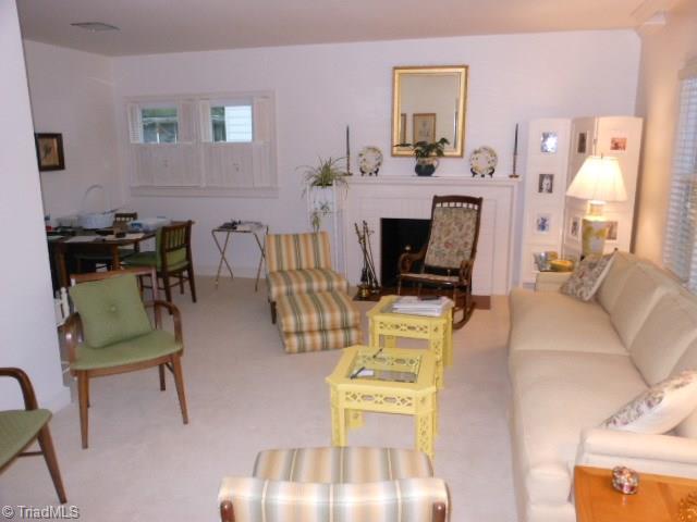 605 Quaker Lane High Point, NC 27262 - Photo 5 of 27 Gallery Image 5
