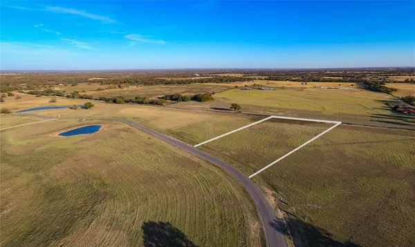 $179,999 | Tbd Woodbridge Boulevard, Bowie, TX 76230