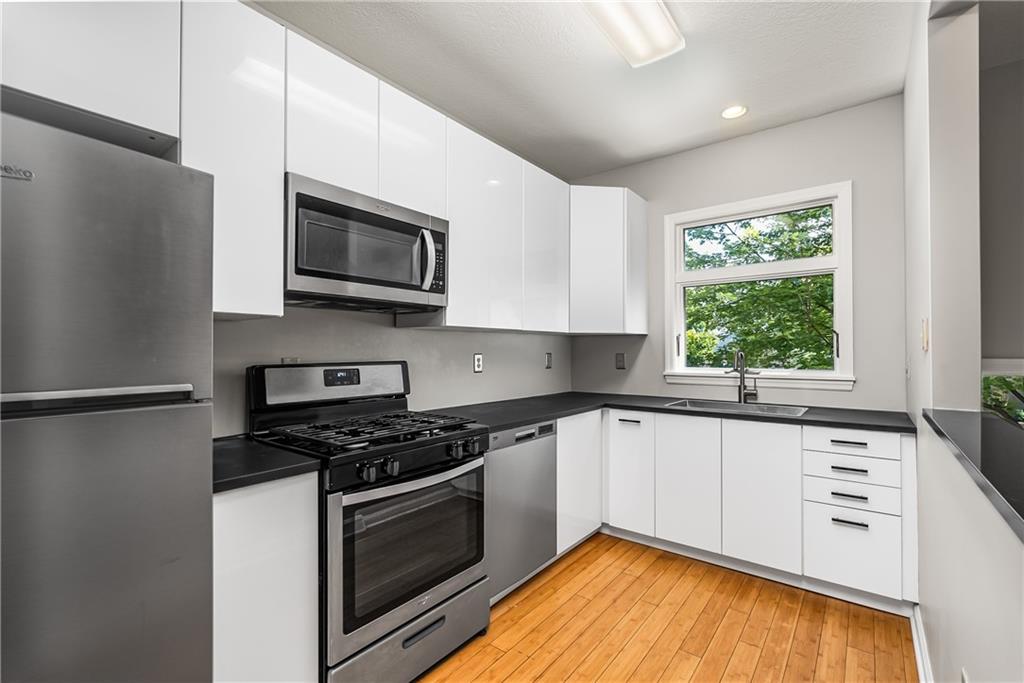 20 South 18th Street Pittsburgh, PA 15203 - Photo 3 of 15