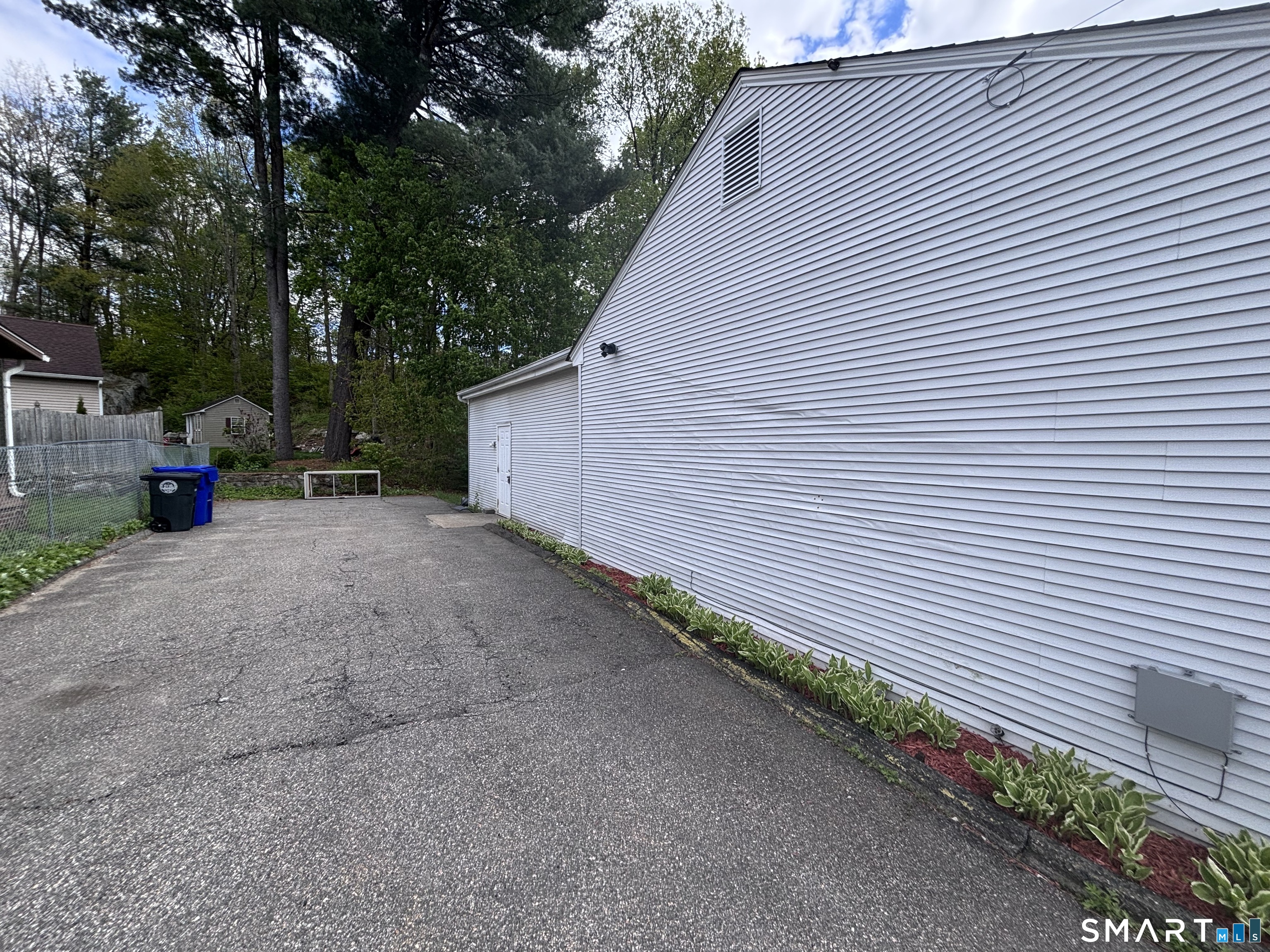 409 Oak Avenue Torrington, CT 06790 - Photo 17 of 17