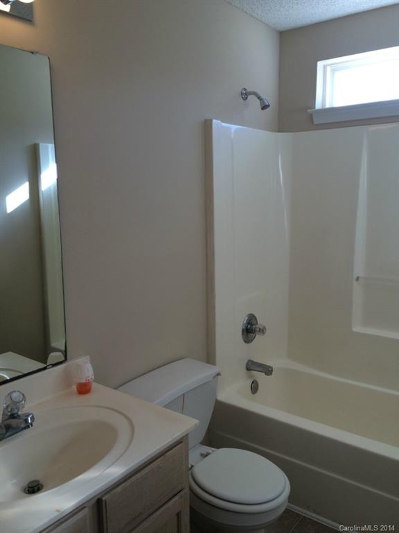 8829 Stoneface Road Charlotte, NC 28214 - Photo 11 of 13 Gallery Image 11