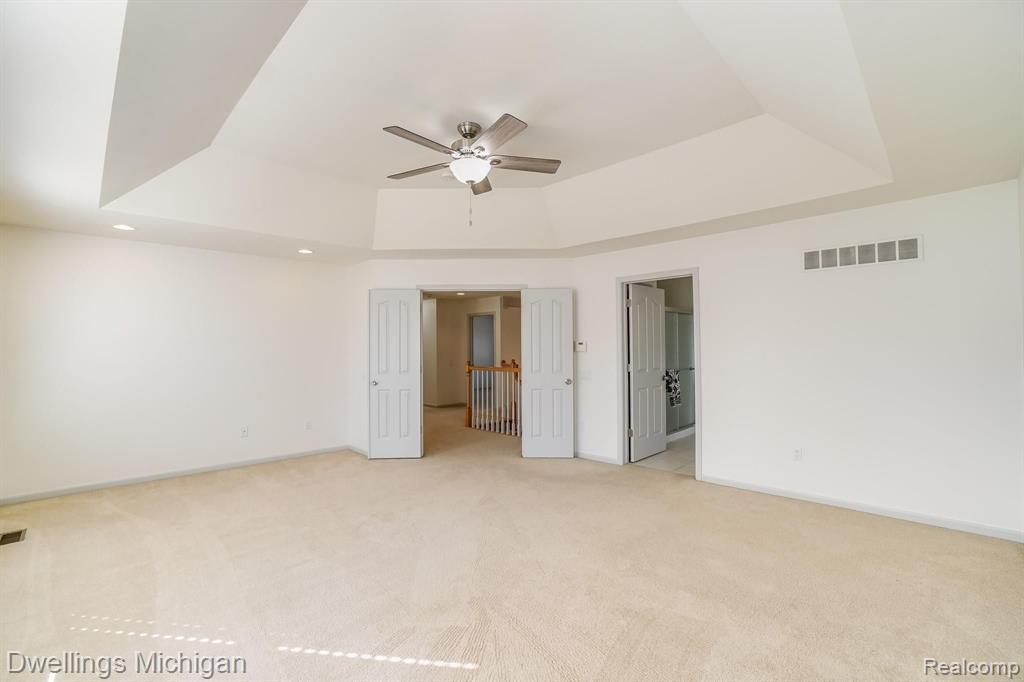 48213 Glenmount Road Canton, MI 48187 - Photo 30 of 53