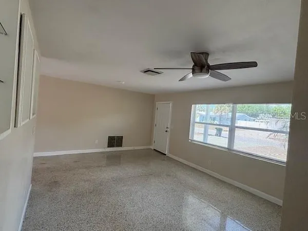 $2,675 | 619 Richmond Street, Dunedin, FL 34698