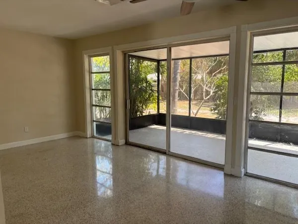 $2,675 | 619 Richmond Street, Dunedin, FL 34698