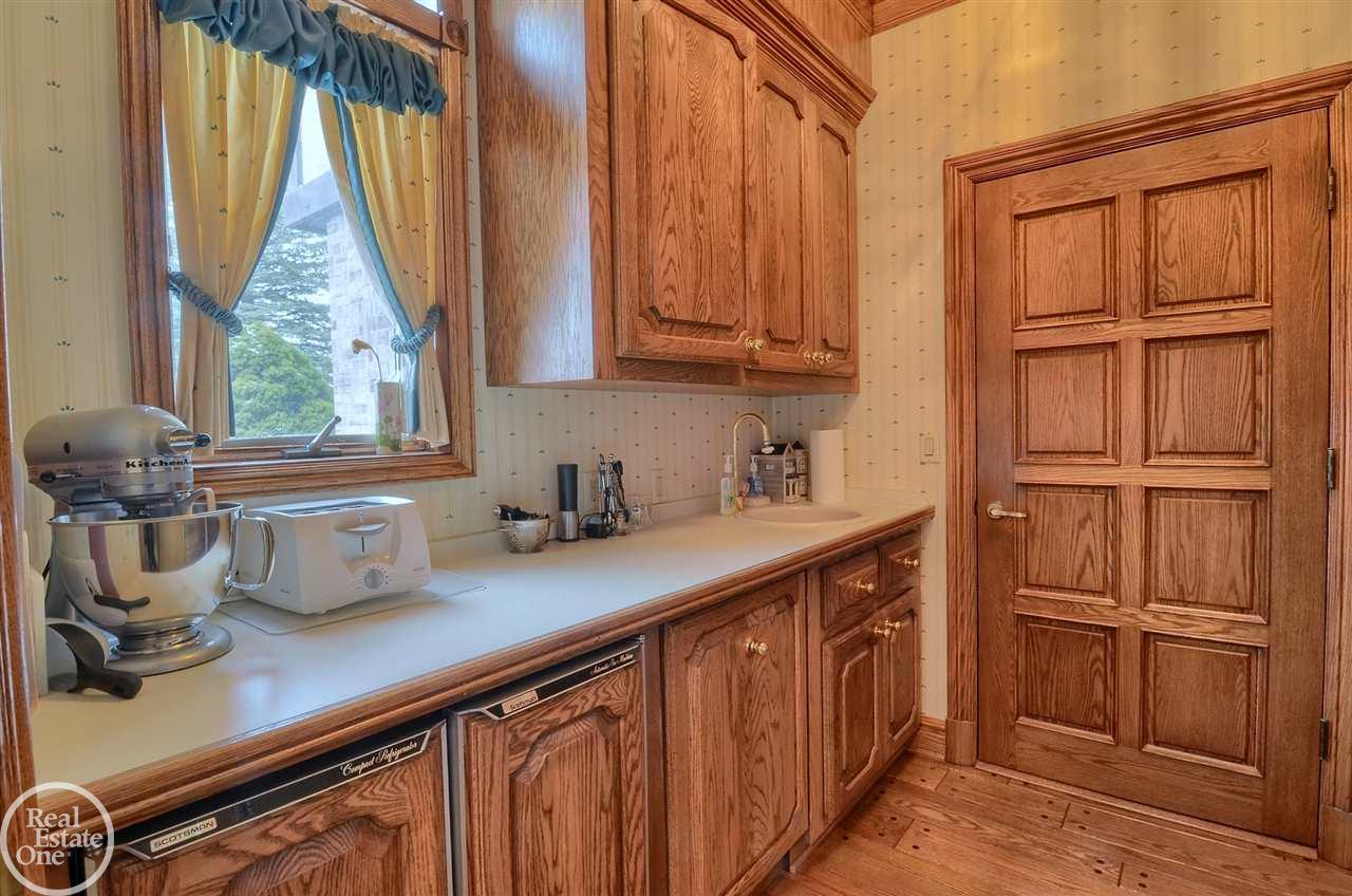 1779 East Brocker Road Metamora, MI 48455 - Photo 27 of 64 31364113-26.JPG