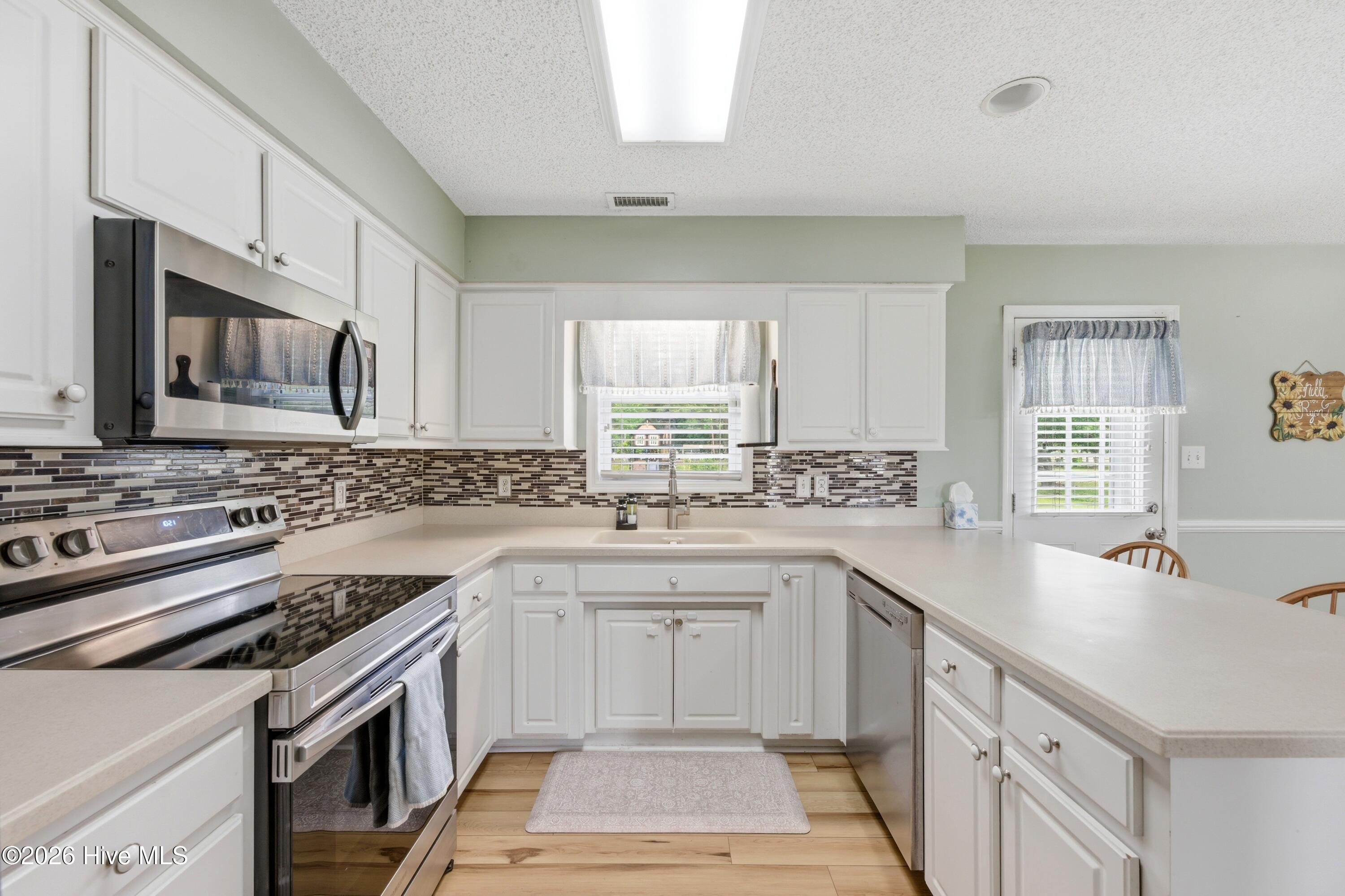 102 Tobacco Road New Bern, NC 28562 - Photo 21 of 37 33-print-DSC_4078