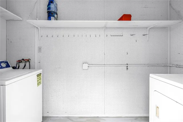 $149,000 | 728 Caribbean Circle, Unit 25, Venice, FL 34293