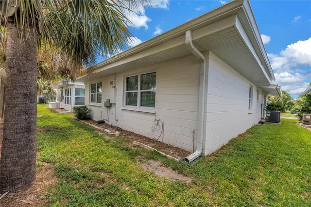 $149,000 | 728 Caribbean Circle, Unit 25, Venice, FL 34293