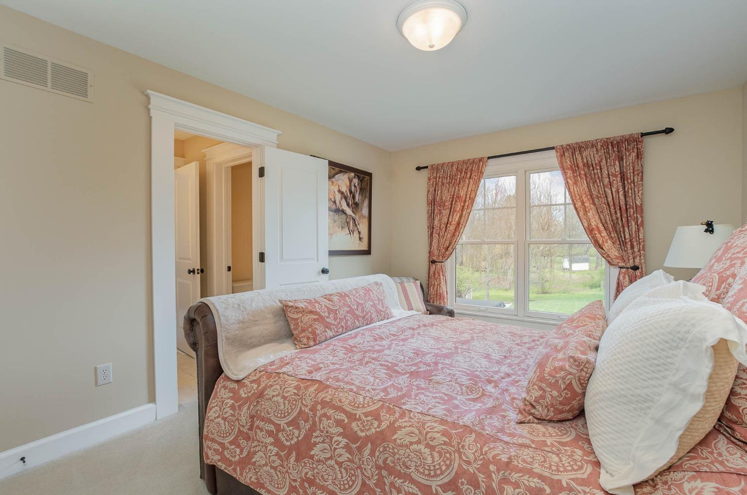 7440 Demar Road Cincinnati, OH 45243 - Photo 28 of 47