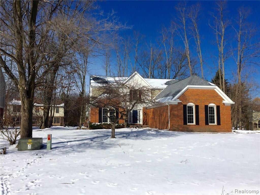 3250 High Ridge Court West Bloomfield, MI 48324 - Photo 1 of 10