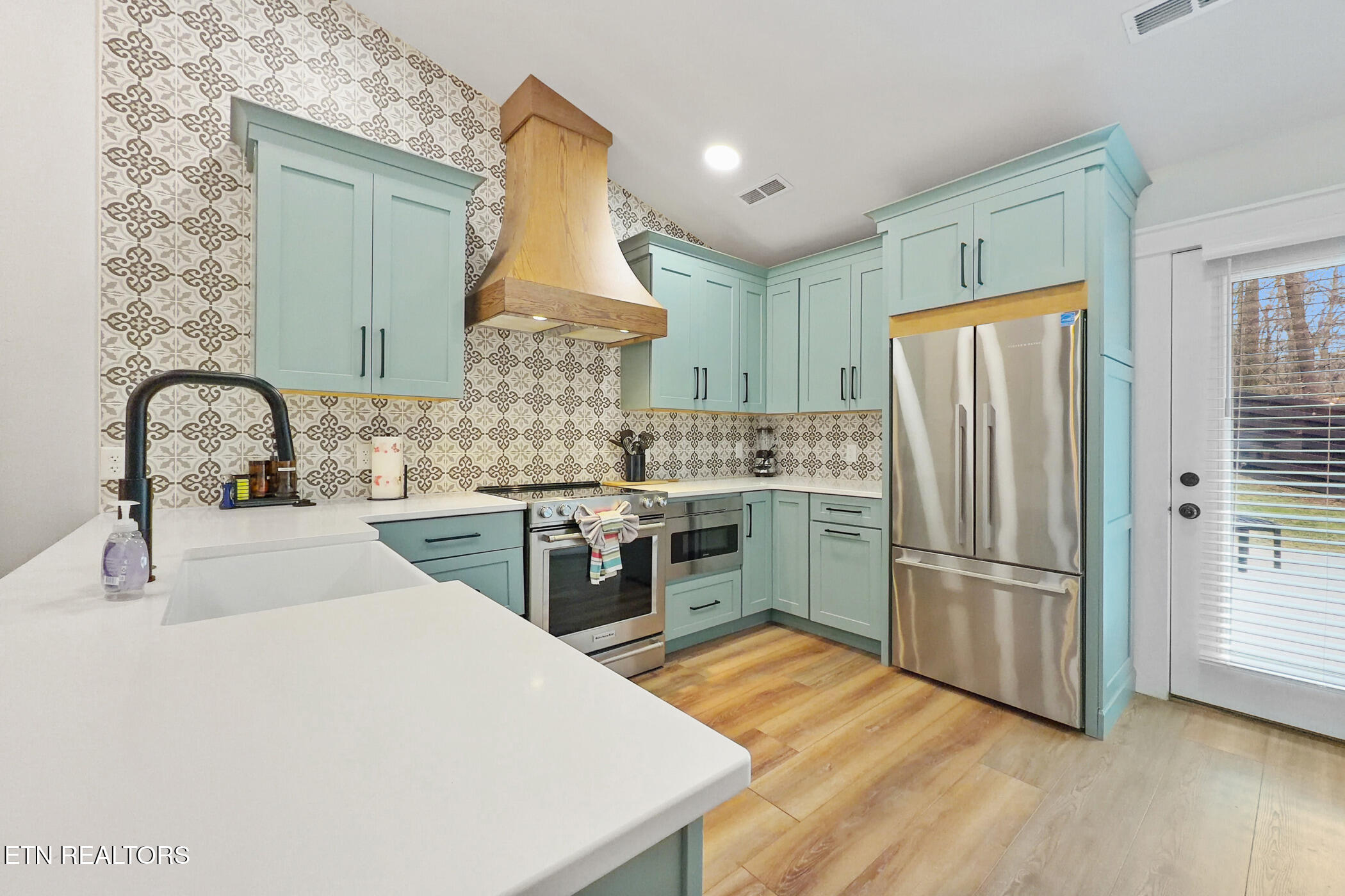 2814 Seth Road, Unit 13 Pigeon Forge, TN 37863 - Photo 19 of 39 img_7628