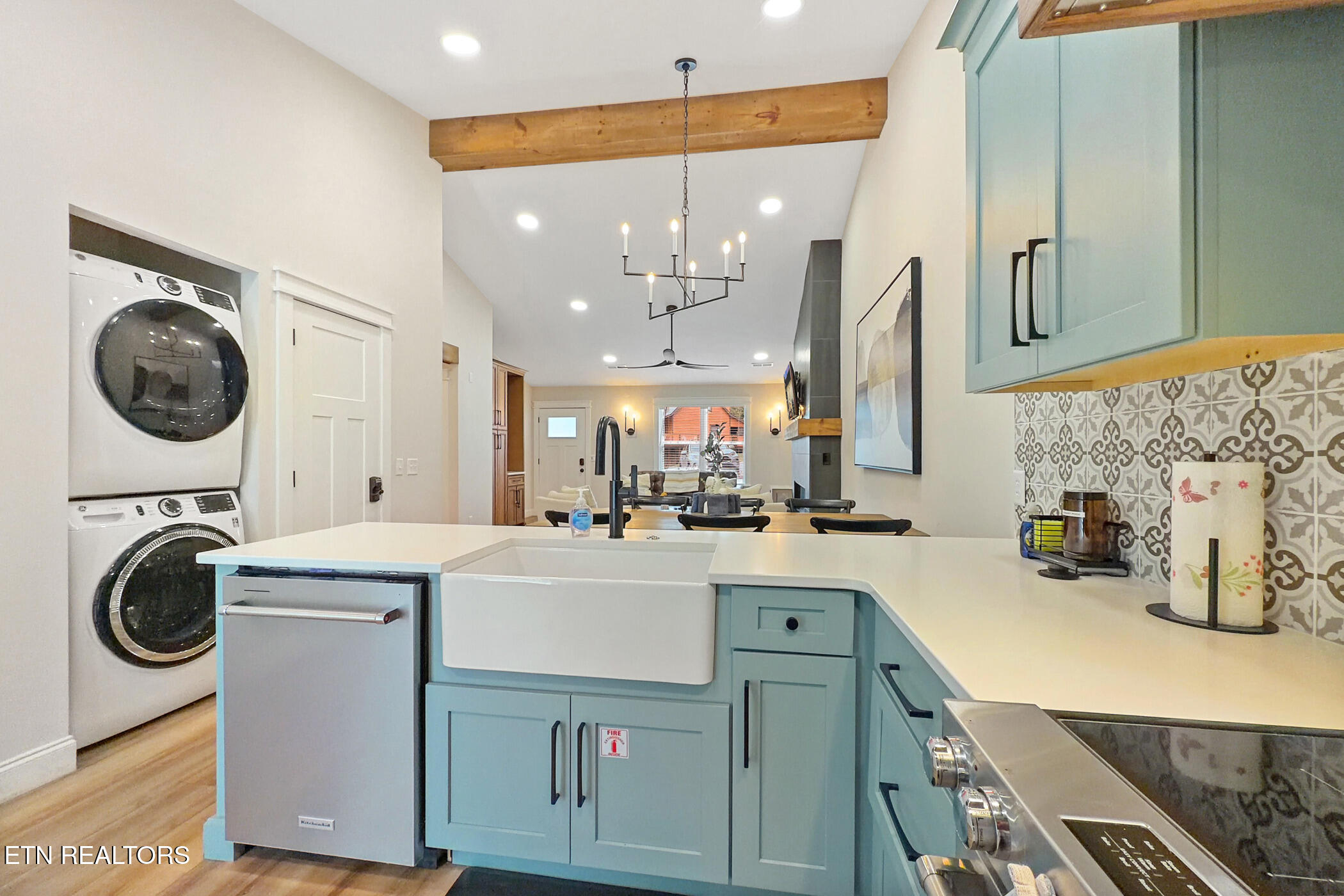 2814 Seth Road, Unit 13 Pigeon Forge, TN 37863 - Photo 20 of 39 img_7638