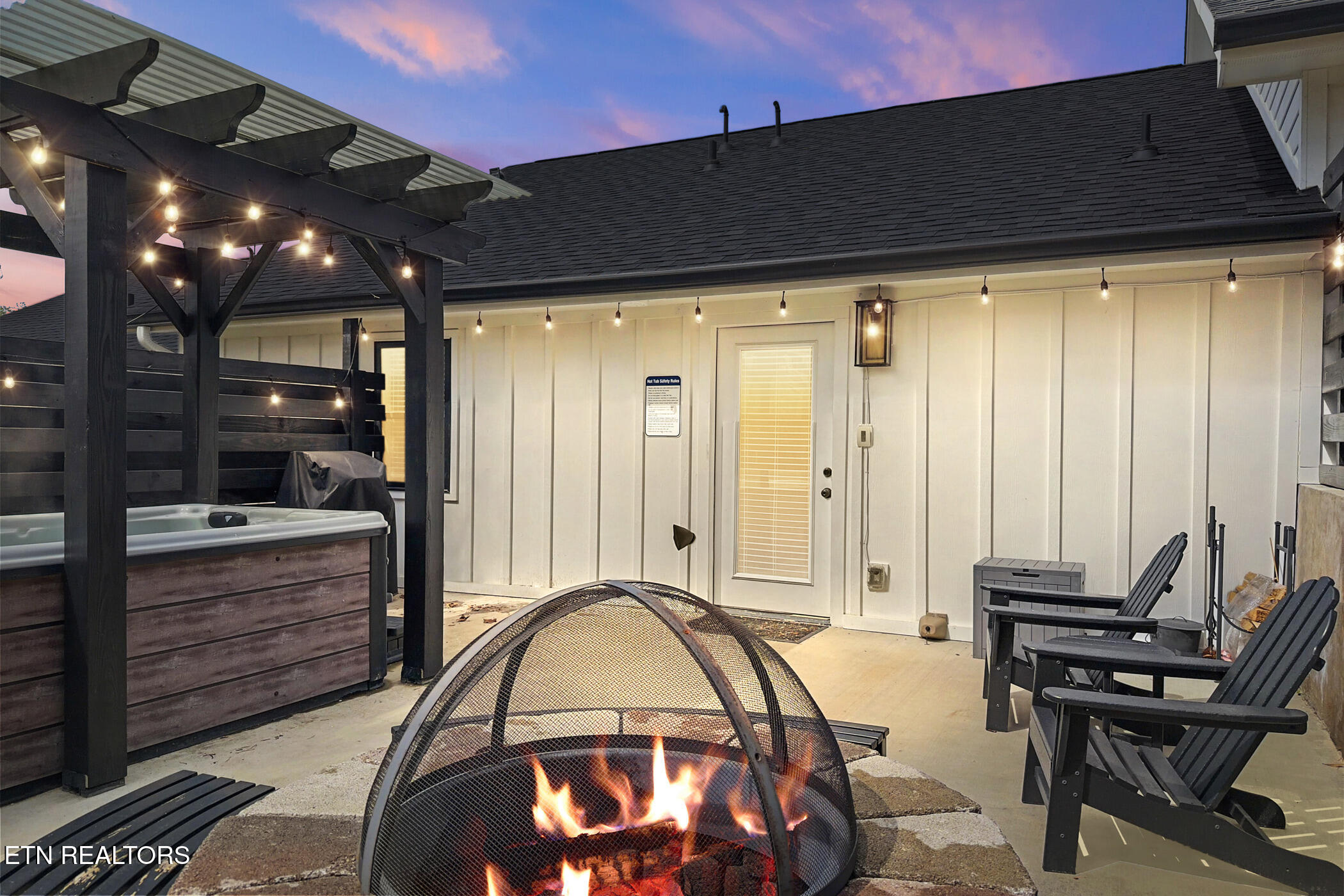 2814 Seth Road, Unit 13 Pigeon Forge, TN 37863 - Photo 2 of 39 img_7618_vt