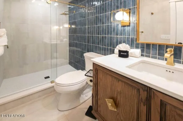 $1,499,900 | 2814 Seth Road, Unit 13, Pigeon Forge, TN 37863