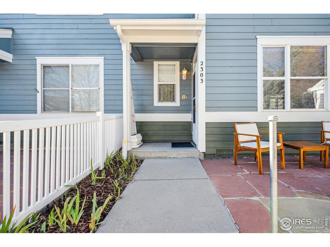 4501 Nelson Road, Unit 2303 Longmont, CO 80503 - Photo 7 of 36 Cute front entry and yard