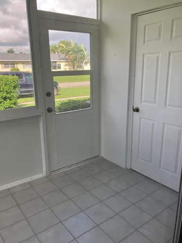$1,800 | 5263 Cresthaven Boulevard, Unit A, West Palm Beach, FL 33415