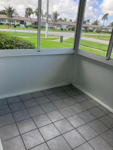 $1,800 | 5263 Cresthaven Boulevard, Unit A, West Palm Beach, FL 33415